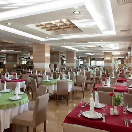 Ośrodek wypoczynkowy Adalya Ocean Deluxe 5*